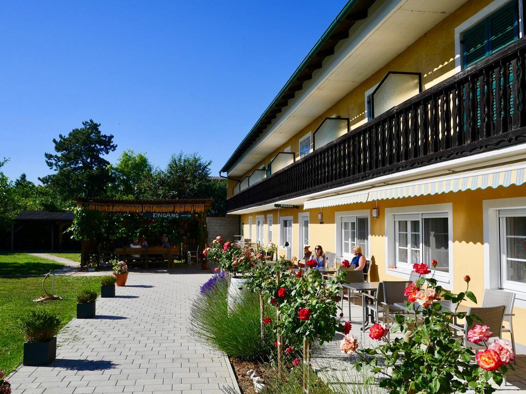 Pension Seepanorama Weiden am See Exterior photo
